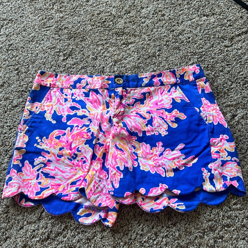 Lilly Pulitzer buttercup shorts size 6